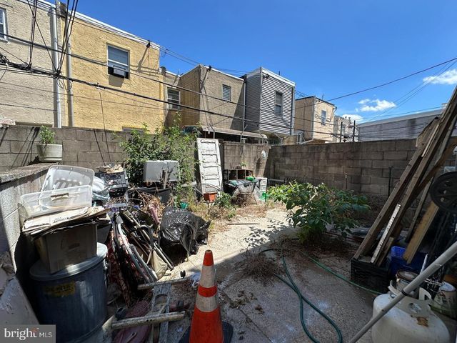 2525 S BROAD ST, Philadelphia, PA 19148