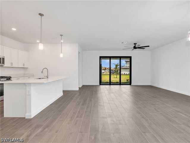 21110 Verawood LOOP, Estero, FL 33928