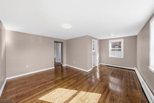 763 Audrey Dr, Rahway City, NJ 07065