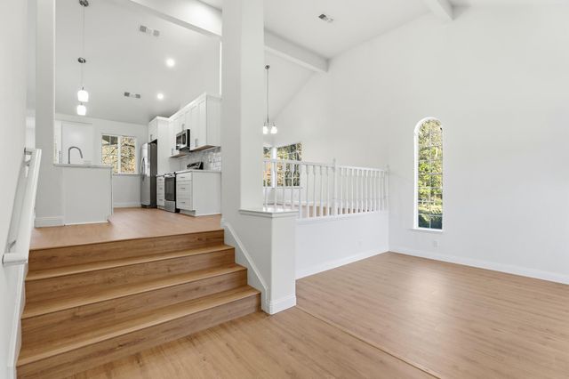 9274 Auburn Folsom Rd, Granite Bay, CA 95746