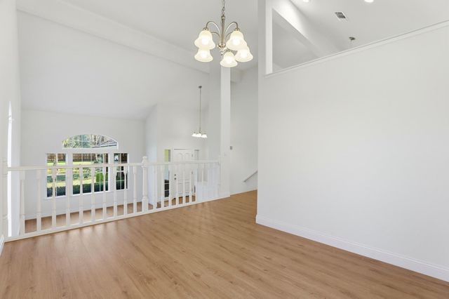 9274 Auburn Folsom Rd, Granite Bay, CA 95746