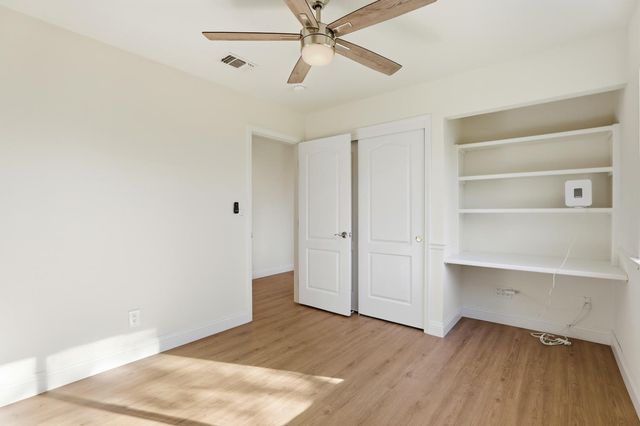 9274 Auburn Folsom Rd, Granite Bay, CA 95746