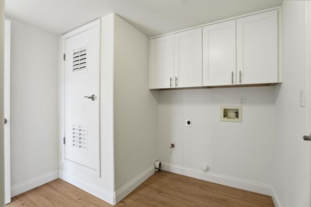 9274 Auburn Folsom Rd, Granite Bay, CA 95746