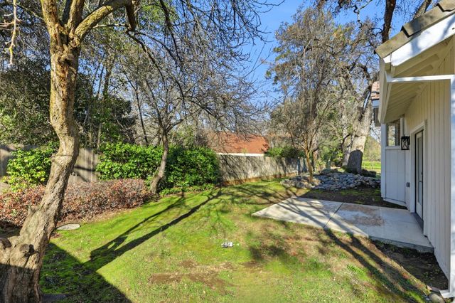 9274 Auburn Folsom Rd, Granite Bay, CA 95746