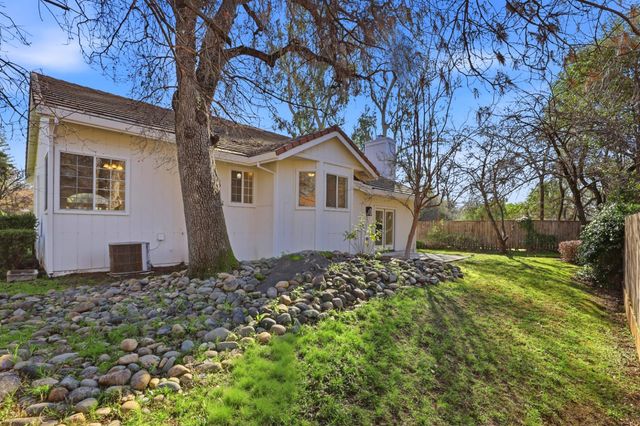 9274 Auburn Folsom Rd, Granite Bay, CA 95746