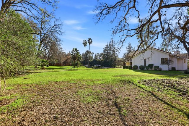 9274 Auburn Folsom Rd, Granite Bay, CA 95746