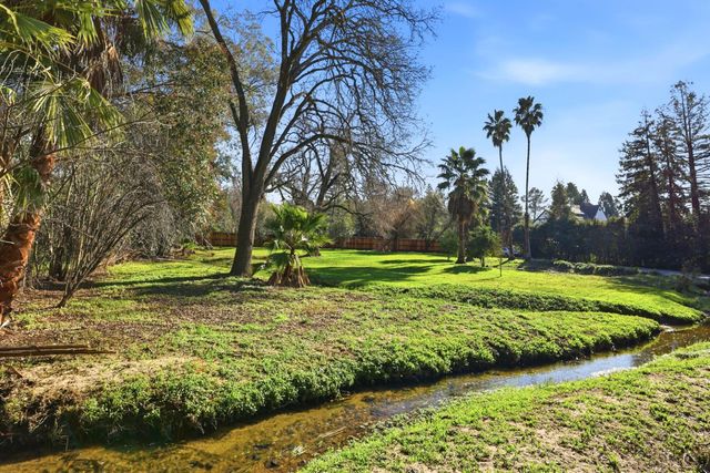 9274 Auburn Folsom Rd, Granite Bay, CA 95746