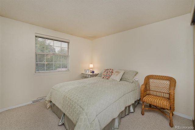 9030 E Cherry Creek Drive S C, Denver, CO 80231
