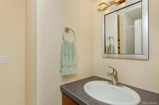 9030 E Cherry Creek Drive S C, Denver, CO 80231