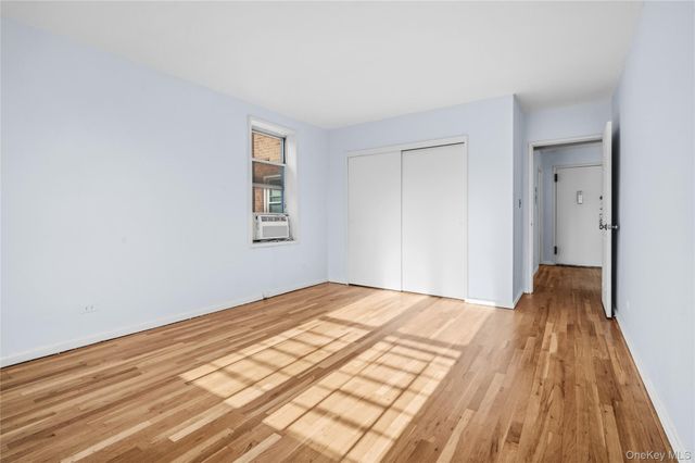 7445 Yellowstone Boulevard 6F, Rego Park, NY 11374