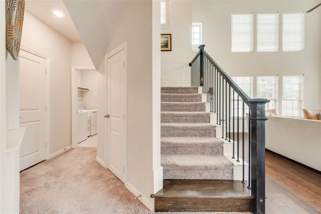 833 Ben Lane, Lewisville, TX 75056