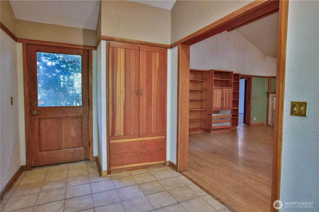 4050 Tree Frog Lane, Langley, WA 98260