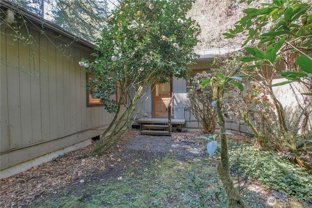 4050 Tree Frog Lane, Langley, WA 98260