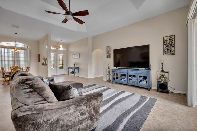 5204 SCOTLAND COURT, Leesburg, FL 34748