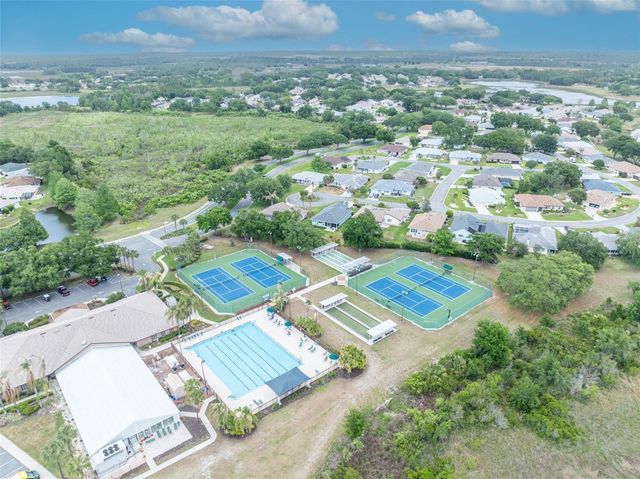 5204 SCOTLAND COURT, Leesburg, FL 34748