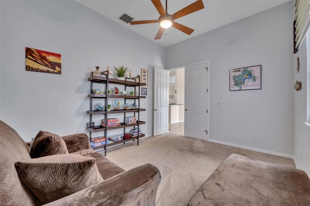 Image 24 of property listing at 5204 SCOTLAND COURT, Leesburg, FL 34748