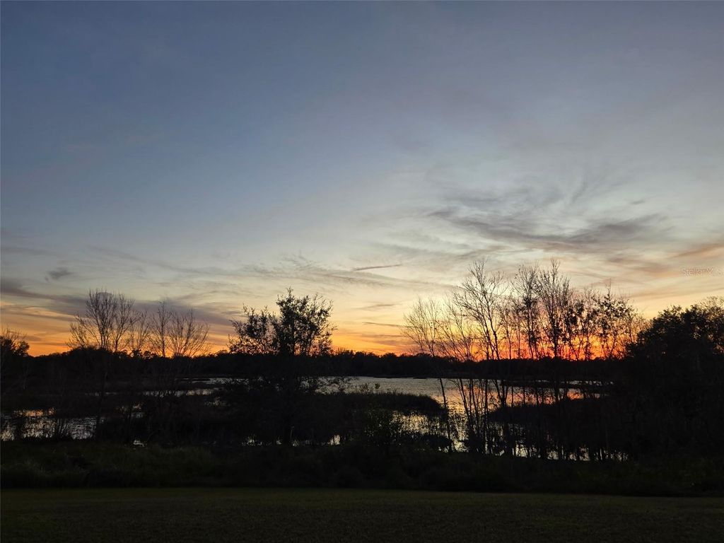Image 45 of property listing at 5204 SCOTLAND COURT, Leesburg, FL 34748