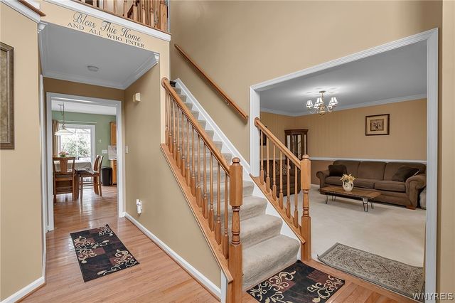 41 Creekwood Drive, Lancaster, NY 14086