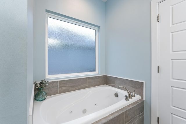 26 Canten Cove, Greenbrier, AR 72032