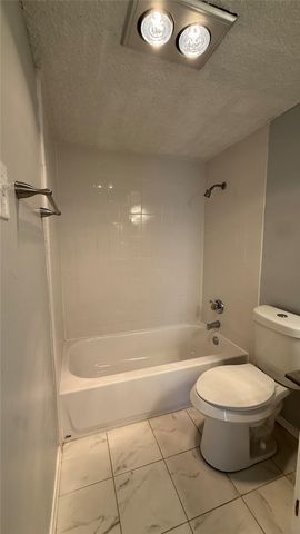 5750 Phoenix Drive 4, Dallas, TX 75231