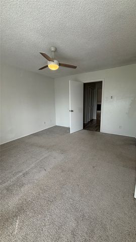 5750 Phoenix Drive 4, Dallas, TX 75231