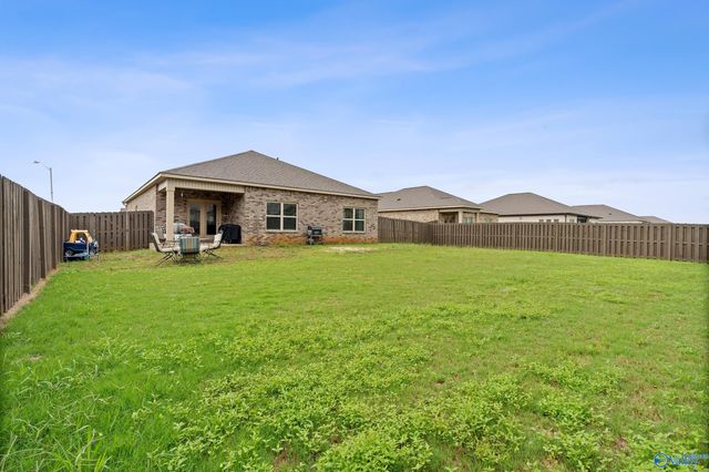 201 Antler Ridge Drive, Huntsville, AL 35811