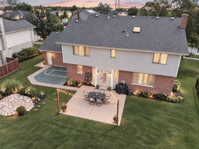19612 Silverside Drive, Tinley Park, IL 60487