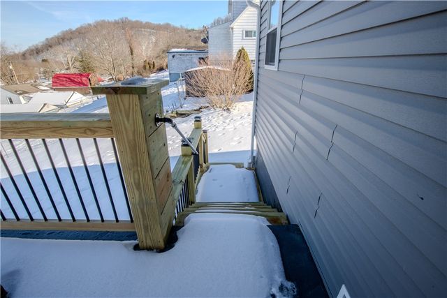 77 Walnut Street, Clarksville, PA 15322