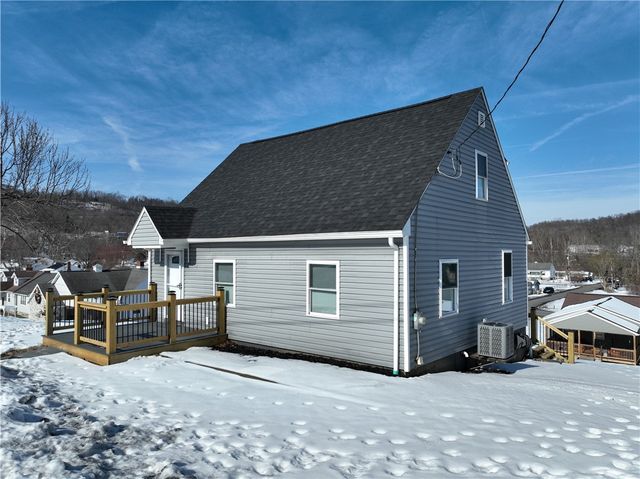 77 Walnut Street, Clarksville, PA 15322