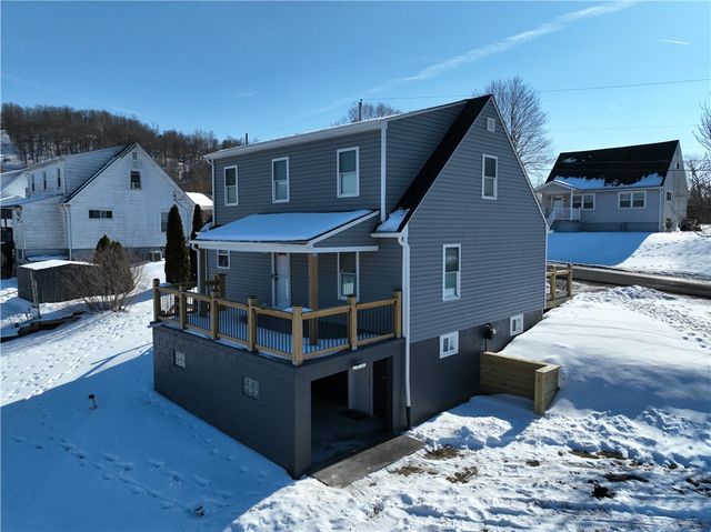 77 Walnut Street, Clarksville, PA 15322