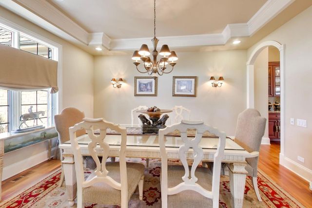 1420 W Longwood Drive, Bull Valley, IL 60098