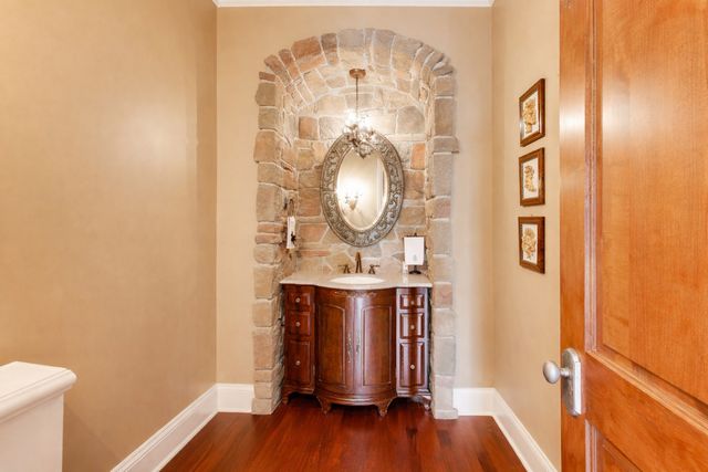 1420 W Longwood Drive, Bull Valley, IL 60098