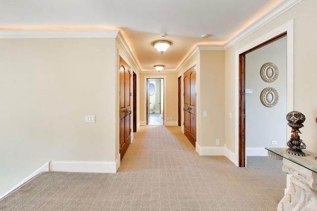 1420 W Longwood Drive, Bull Valley, IL 60098