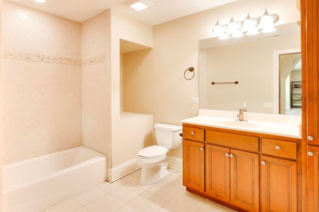 1420 W Longwood Drive, Bull Valley, IL 60098
