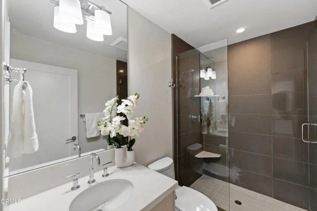 4010 Romany Drive, Oxnard, CA 93035