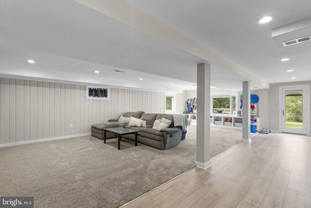 1124 TANLEY RD, Silver Spring, MD 20904