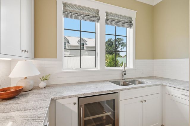 924 Pitt Street, Mount Pleasant, SC 29464