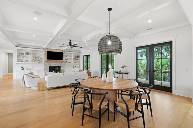924 Pitt Street, Mount Pleasant, SC 29464