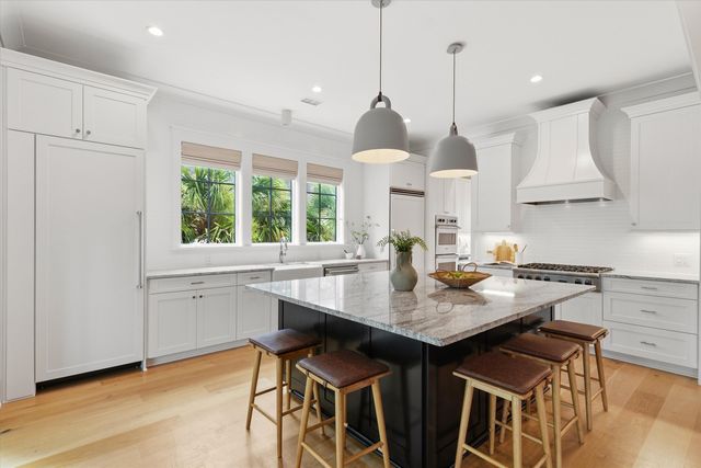 924 Pitt Street, Mount Pleasant, SC 29464