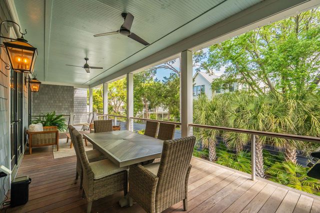 924 Pitt Street, Mount Pleasant, SC 29464