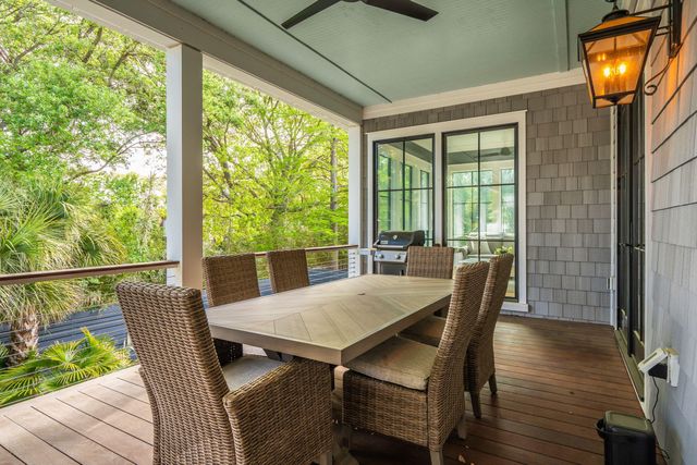 924 Pitt Street, Mount Pleasant, SC 29464