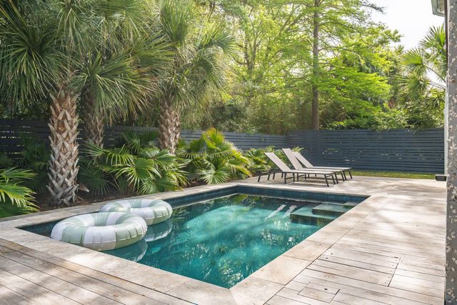 924 Pitt Street, Mount Pleasant, SC 29464