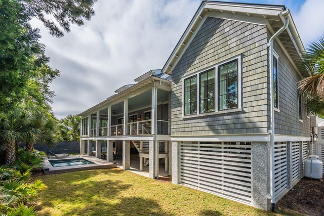924 Pitt Street, Mount Pleasant, SC 29464