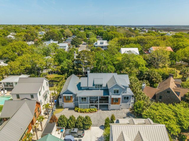 924 Pitt Street, Mount Pleasant, SC 29464