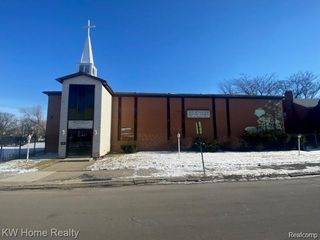 2967 Ewald Circle, Detroit, MI 48238