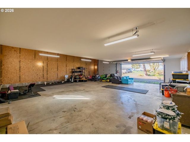 35897 BRYANT Dr, Albany, OR 97321