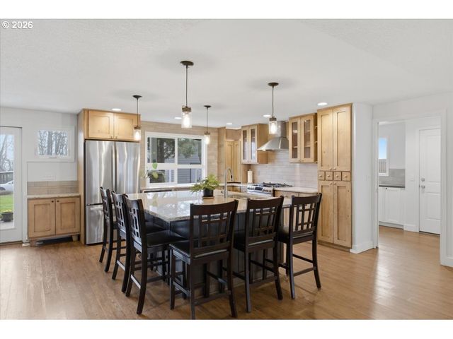 35897 BRYANT Dr, Albany, OR 97321