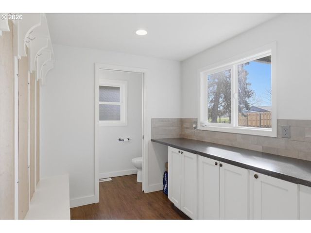 35897 BRYANT Dr, Albany, OR 97321