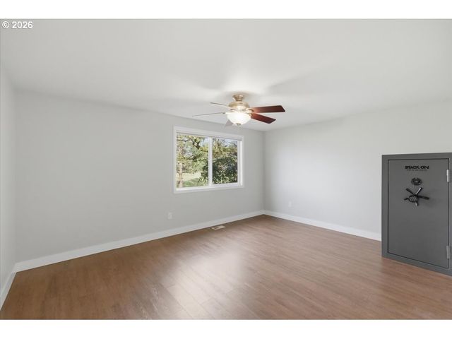 35897 BRYANT Dr, Albany, OR 97321