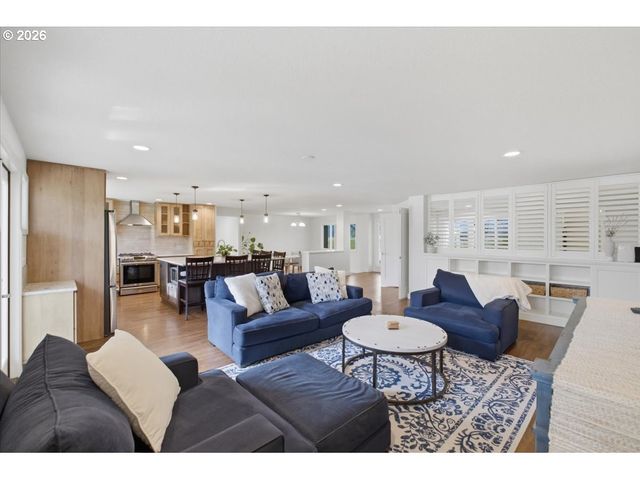 35897 BRYANT Dr, Albany, OR 97321